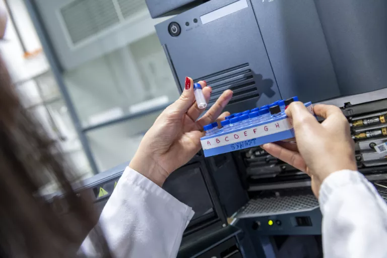 Untargeted metabolomics